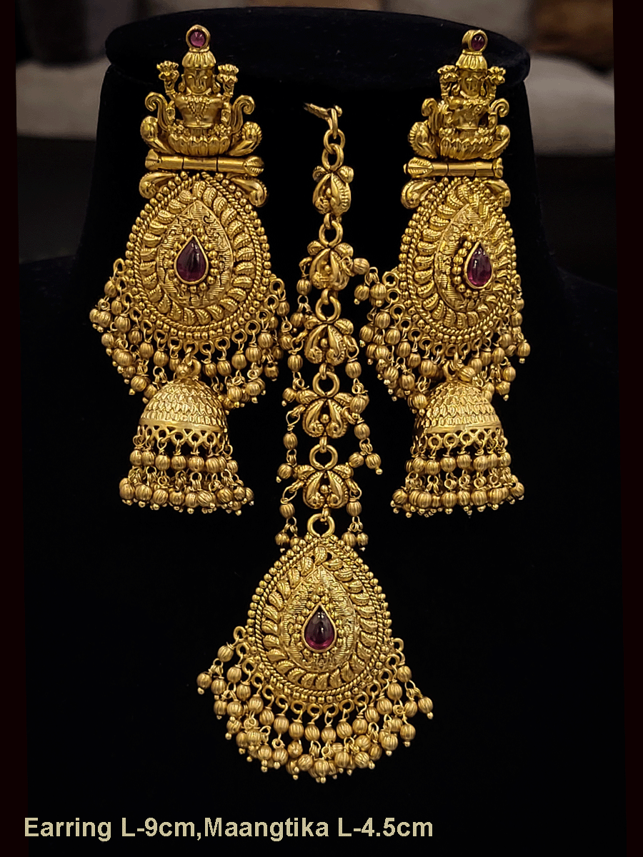 Laxmiji center side elephant motif's 11cm broad set with leaf design tukdi in center (with earring and maangtika)