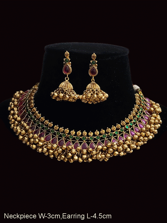 Ruby and green stones studded ghunghru cluster lace classy set in antique gold finish