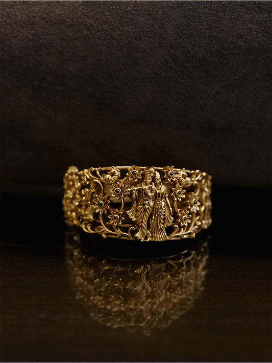 Single openable Radha Krishna bracelet with flowers and deer on it - Odara Jewellery