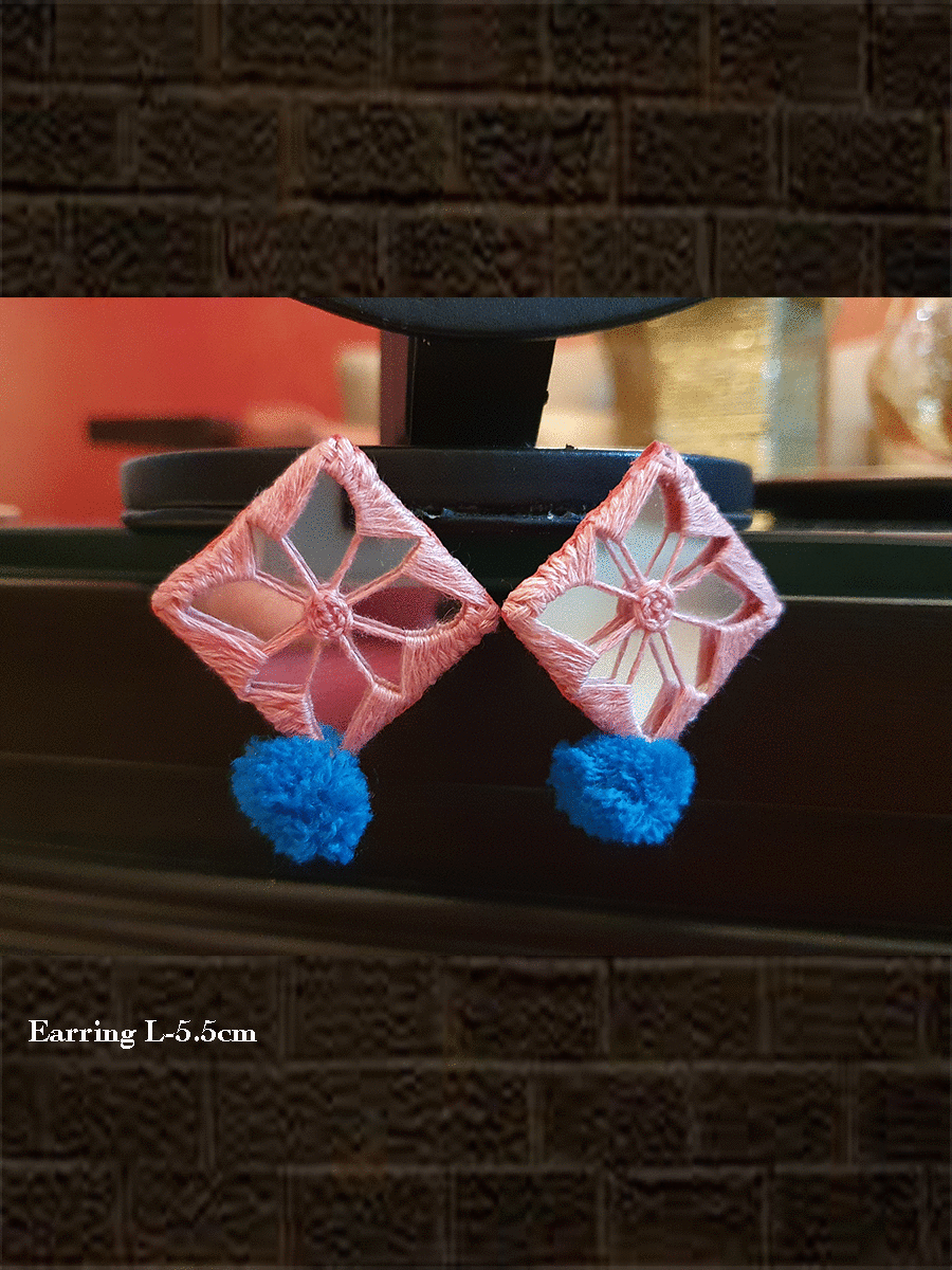 Kite shaped thread and mirror work earring - Odara Jewellery