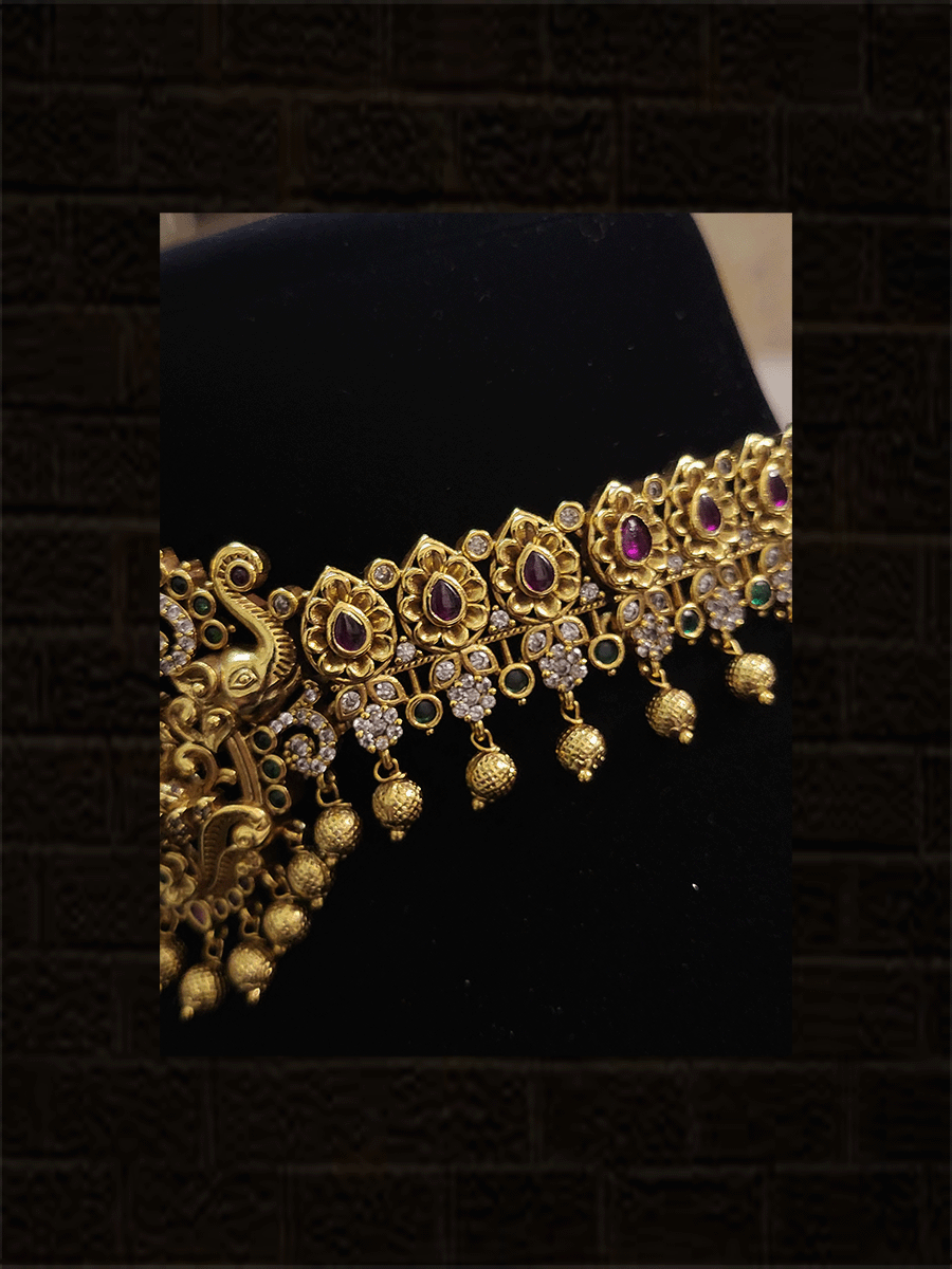 Laxmiji choker with side elephant design and leaf design side broad string