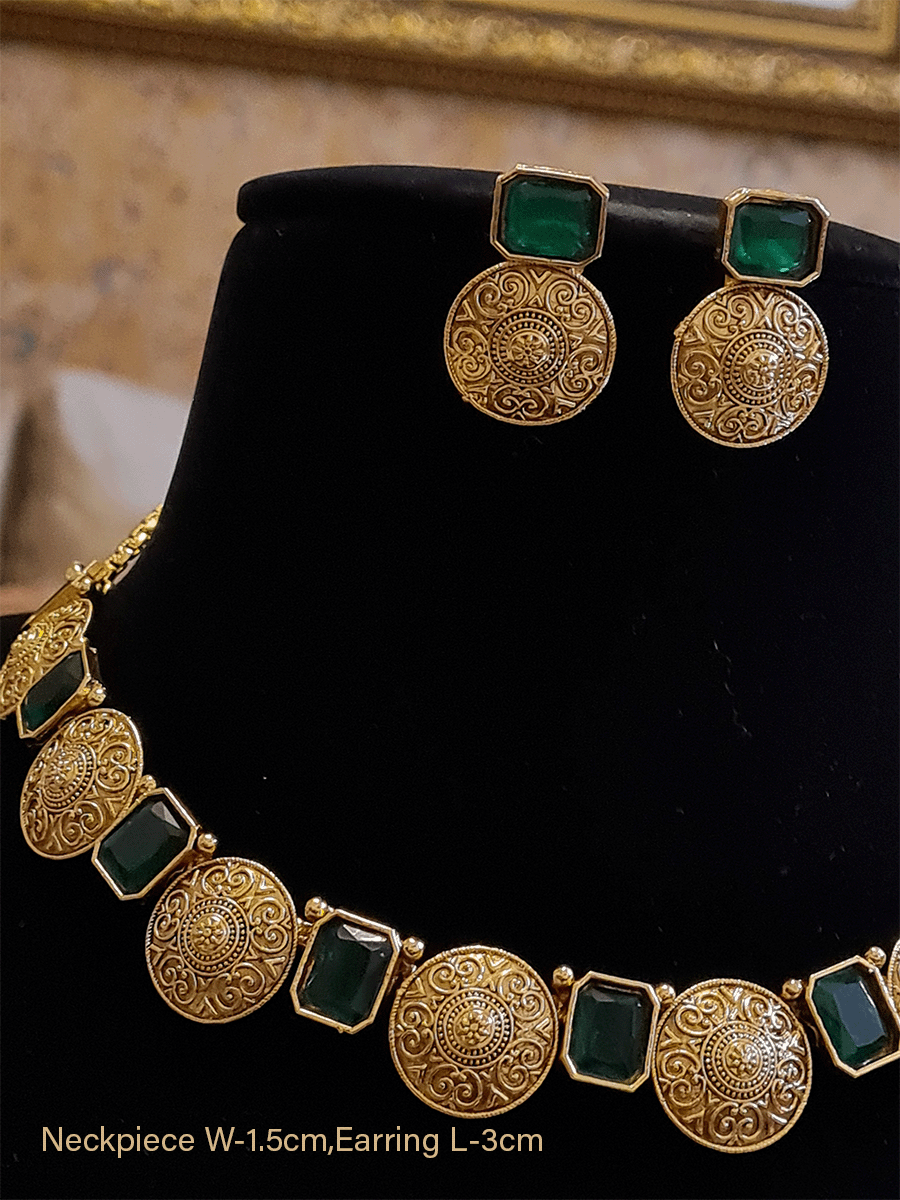 Self design circular tukdies with rectangular stones set - Odara Jewellery