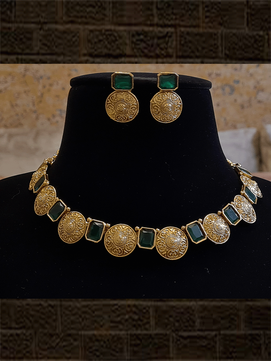 Self design circular tukdies with rectangular stones set - Odara Jewellery