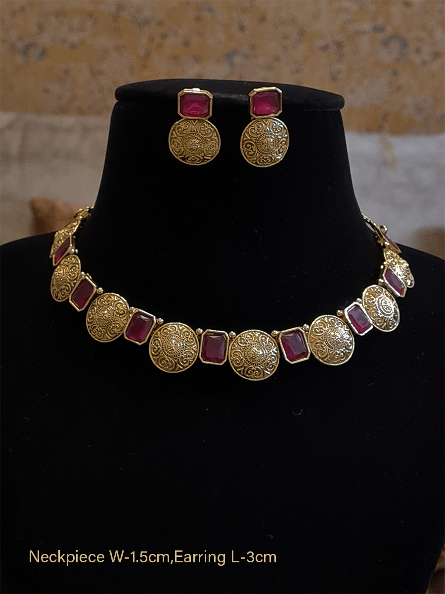 Self design circular tukdies with rectangular stones set - Odara Jewellery