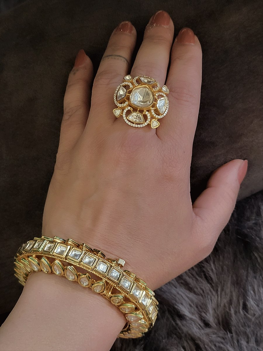 https://in.pinterest.com/krishnajewellersjubileehills/ | Beautiful jewelry  diamonds, Arm jewelry, Wedding jewelry